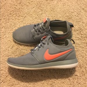 Nike Roshe 2 Shoes